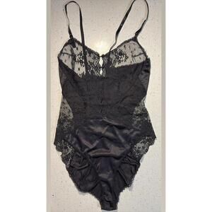VINTAGE BODYSUIT TEDDY LINGERIE ROMPER by VANITY FAIR sz 36